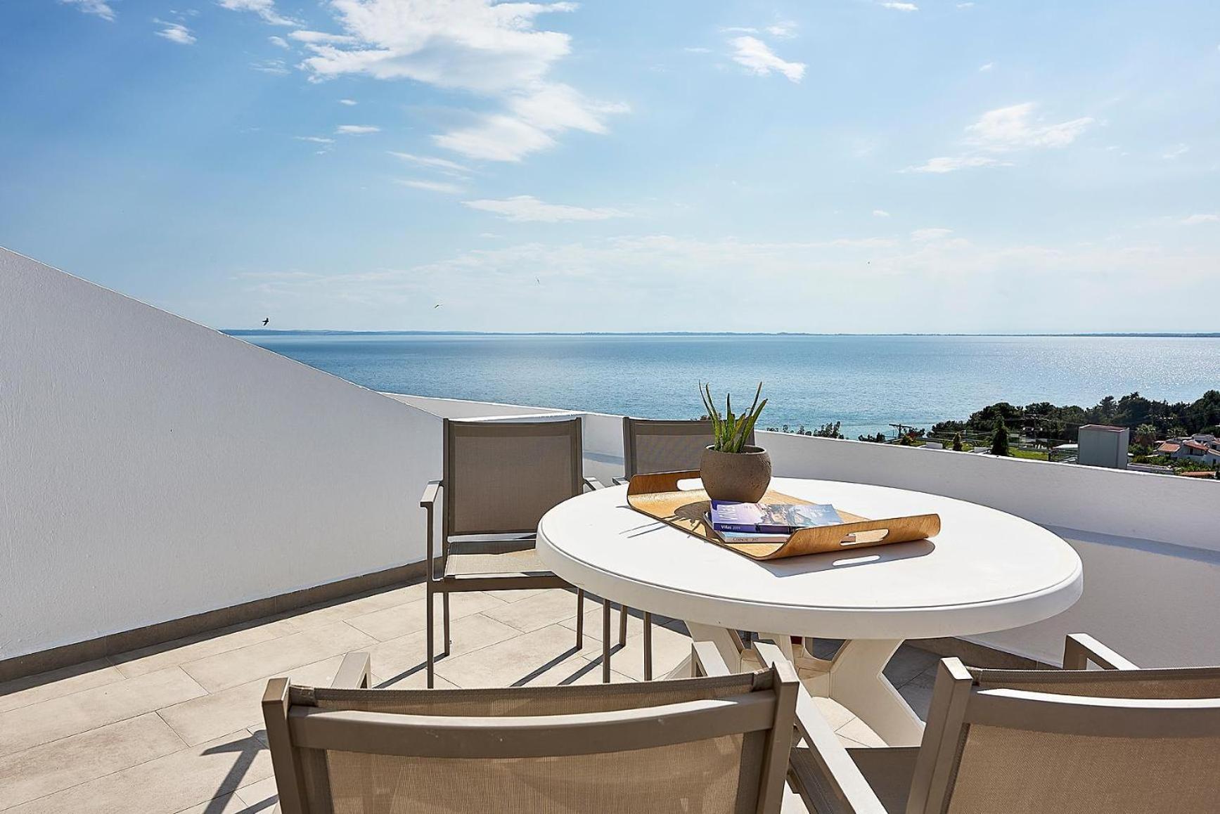 Glavas Inn Hotel Геракини Экстерьер фото