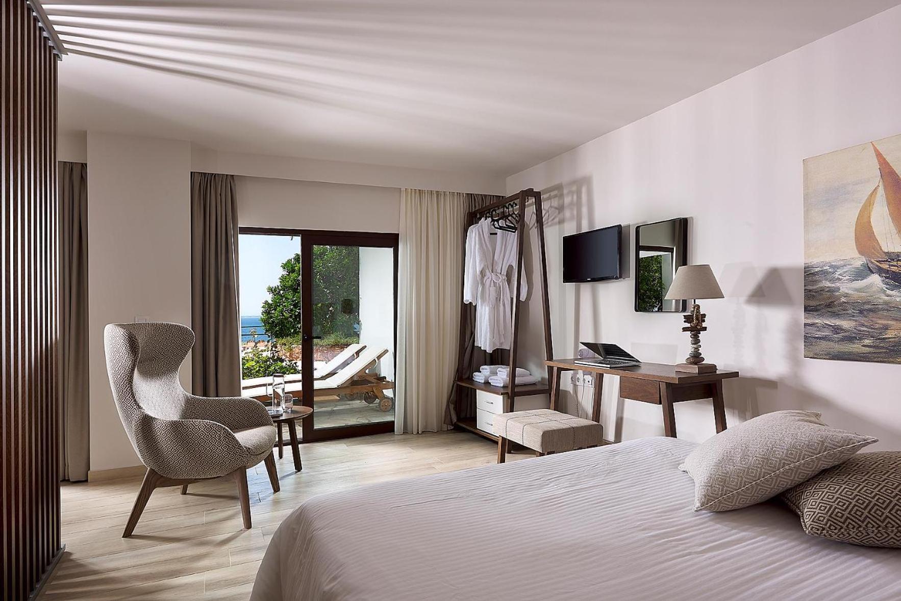 Glavas Inn Hotel Геракини Экстерьер фото